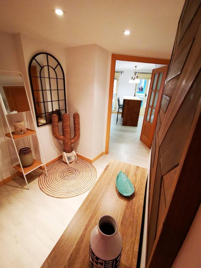 Ferienwohnung Vtz El Balcon De Rey Alfonso III Saragossa Exterior foto