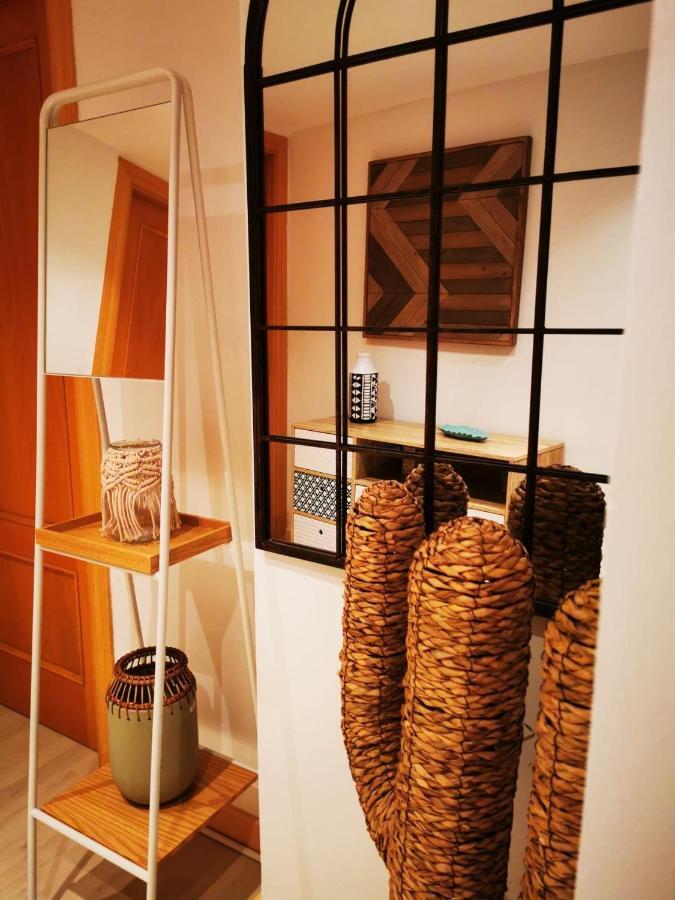 Ferienwohnung Vtz El Balcon De Rey Alfonso III Saragossa Exterior foto